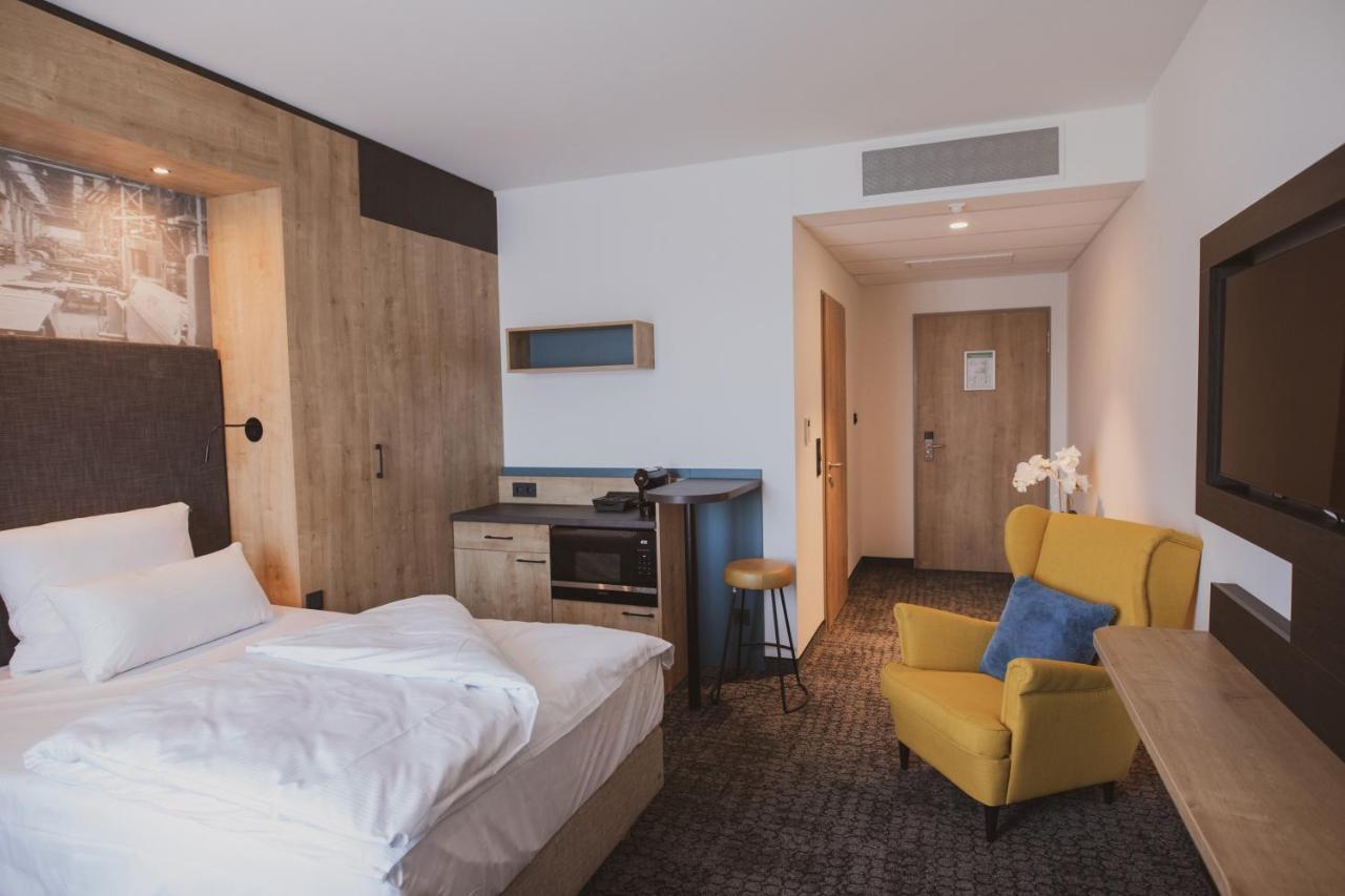Das Steinmueller Hotel Ґуммерсбах Екстер'єр фото