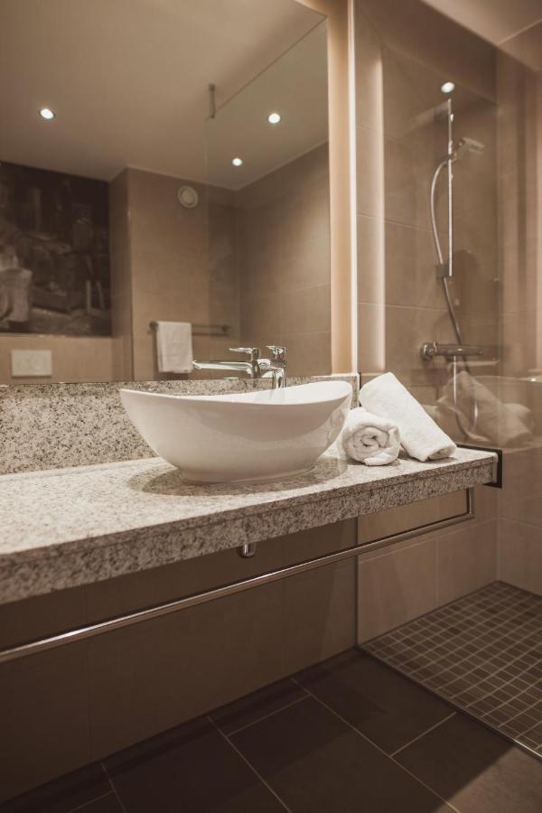 Das Steinmueller Hotel Ґуммерсбах Екстер'єр фото